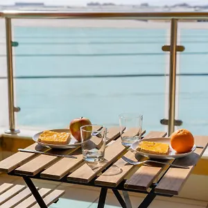  Apartamento Trendy Homes Santa Ana